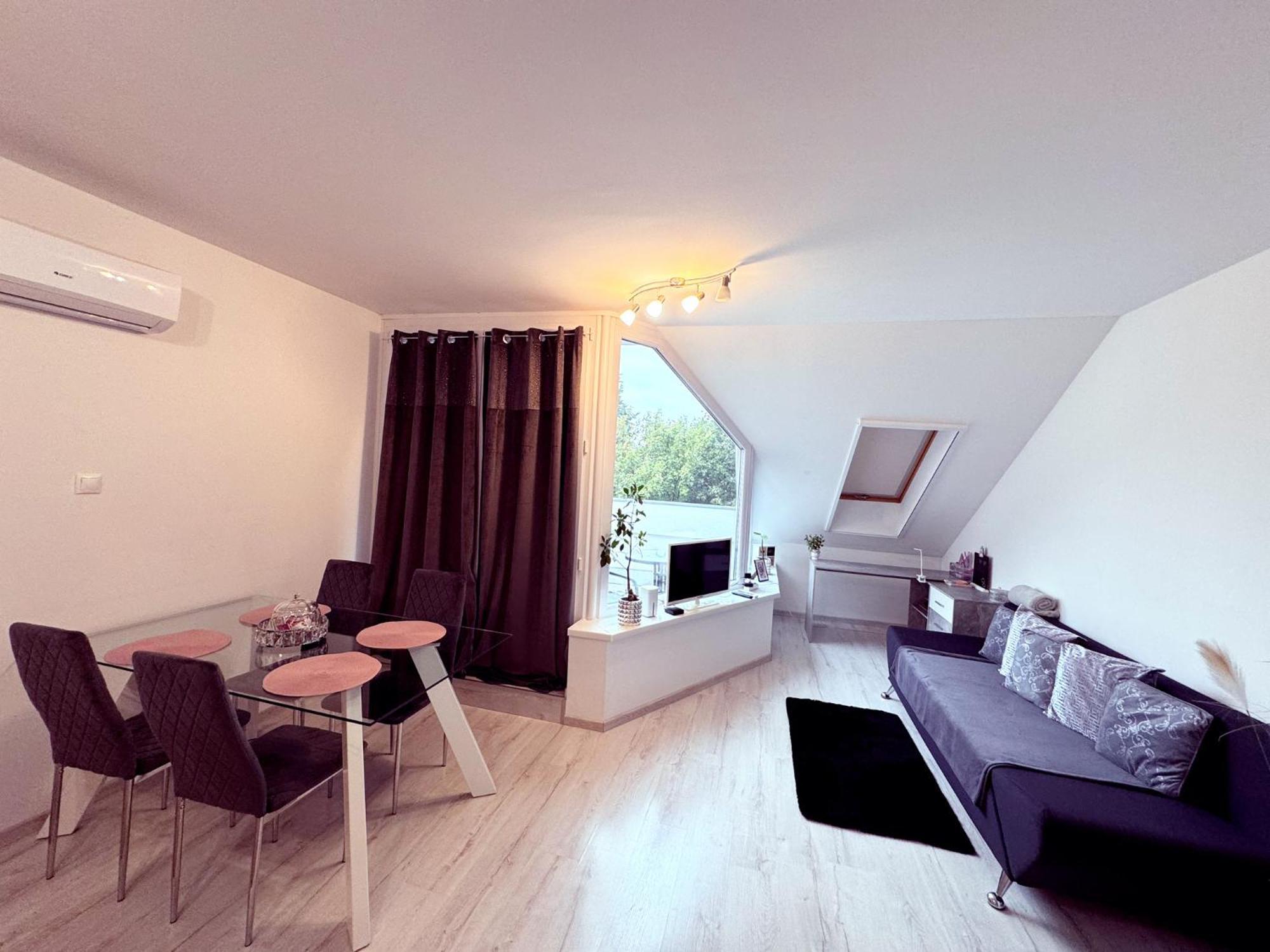 Ferienwohnung Exclusive Family Apartman Pécs Exterior foto