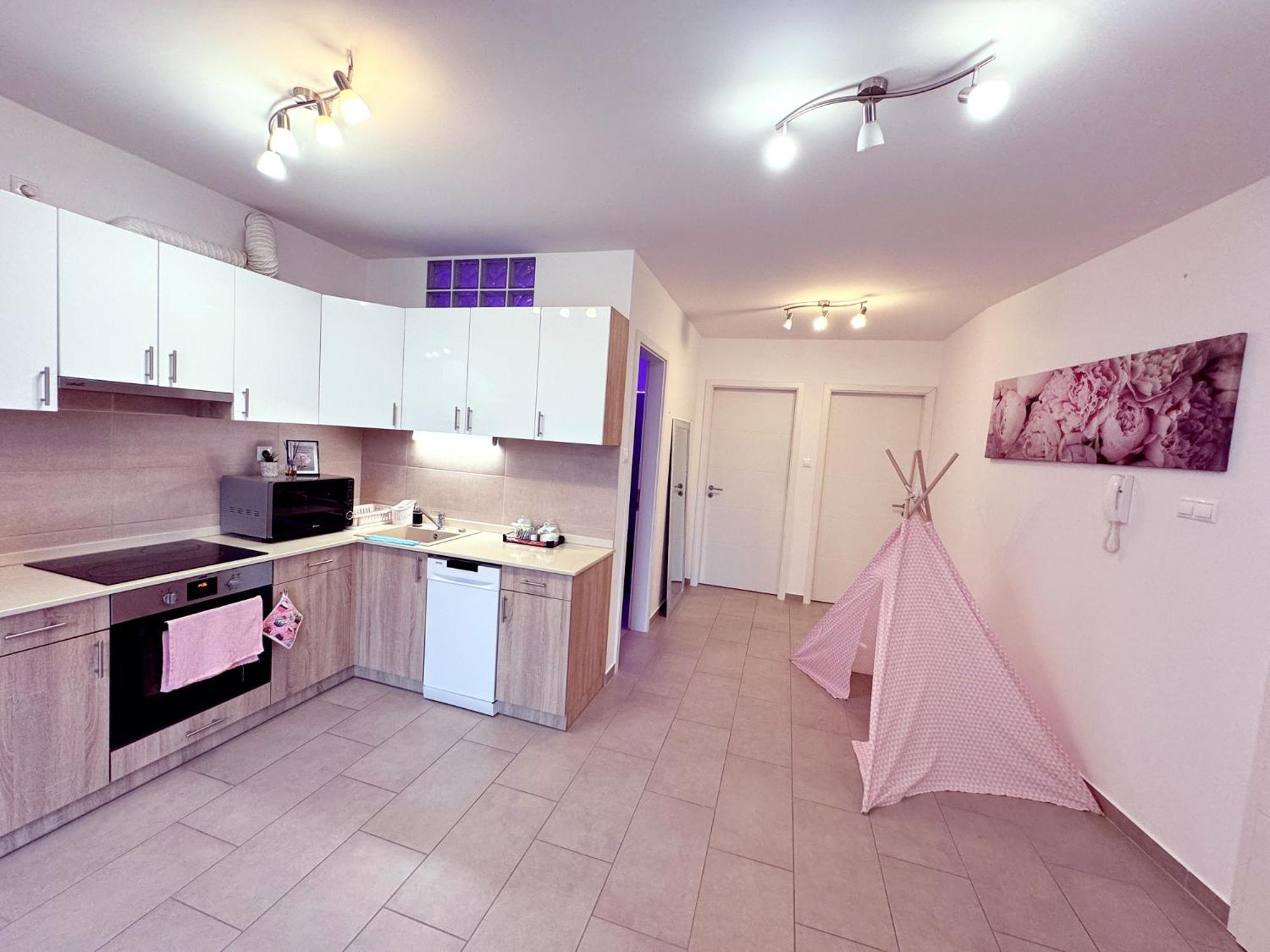 Ferienwohnung Exclusive Family Apartman Pécs Exterior foto